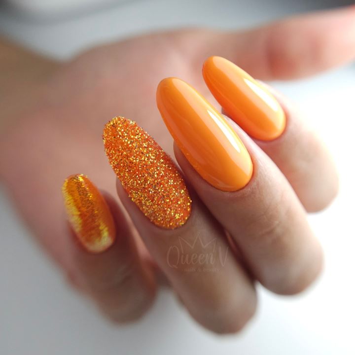BNC18 Pailettes INSTANT CRUSH (When September Comes)