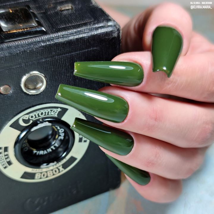 95* Cedar Green 15ml (Vintage), Abstract | 210543