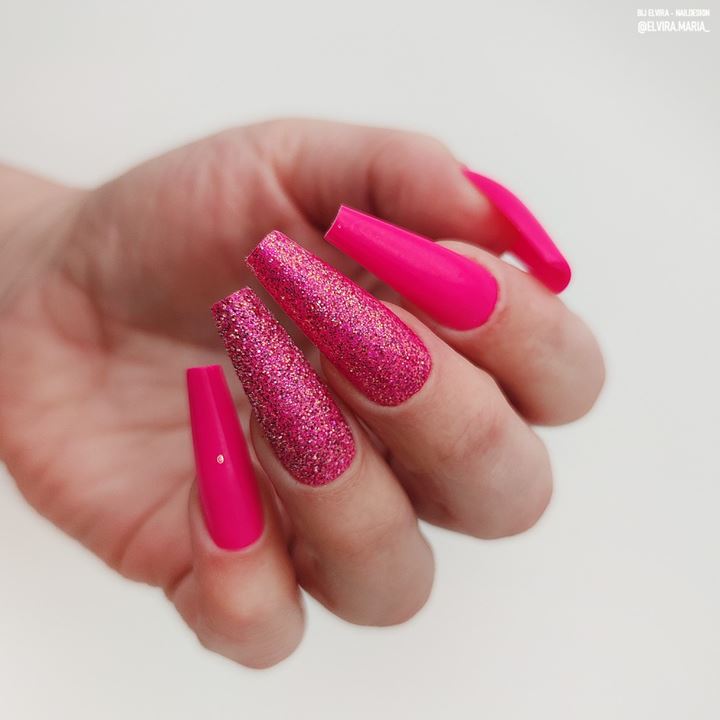 BNC3 Glitter I'M DYNAMITE (Fearlessly Authentic)