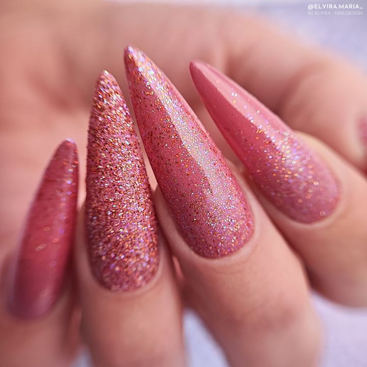 Glitter FUN & FLIRTY
