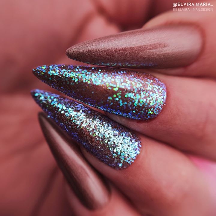 BNC8 Glitter EYE CATCHING (Love @ First Sight)