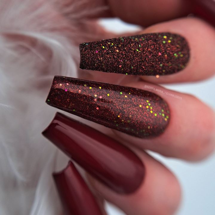 BNC14 Glitter SOMETHING GOT ME STARTED (Simply Red)