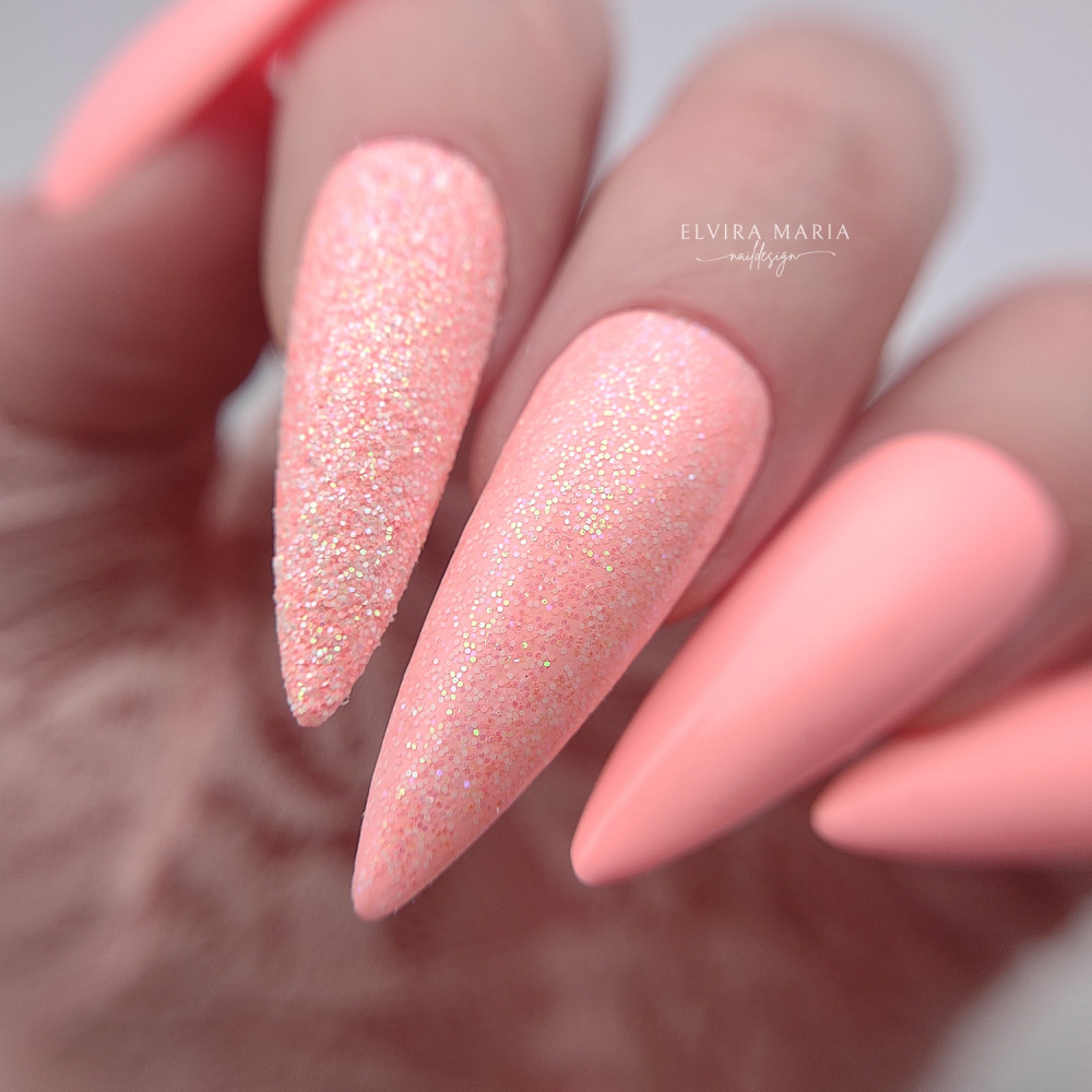 BNC16 Glitter INTO THE GROOVE (Material Girl)